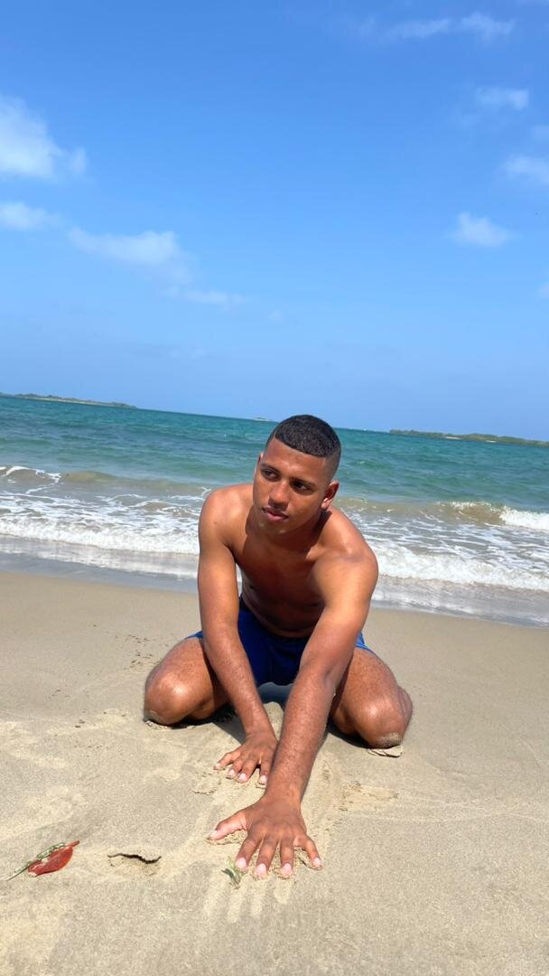 XXX Porn Photo of Nude LeoApolo21 13