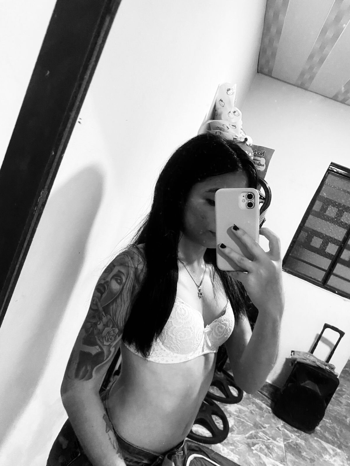 XXX Porn Photo of Nude candy_hot_dirty 18
