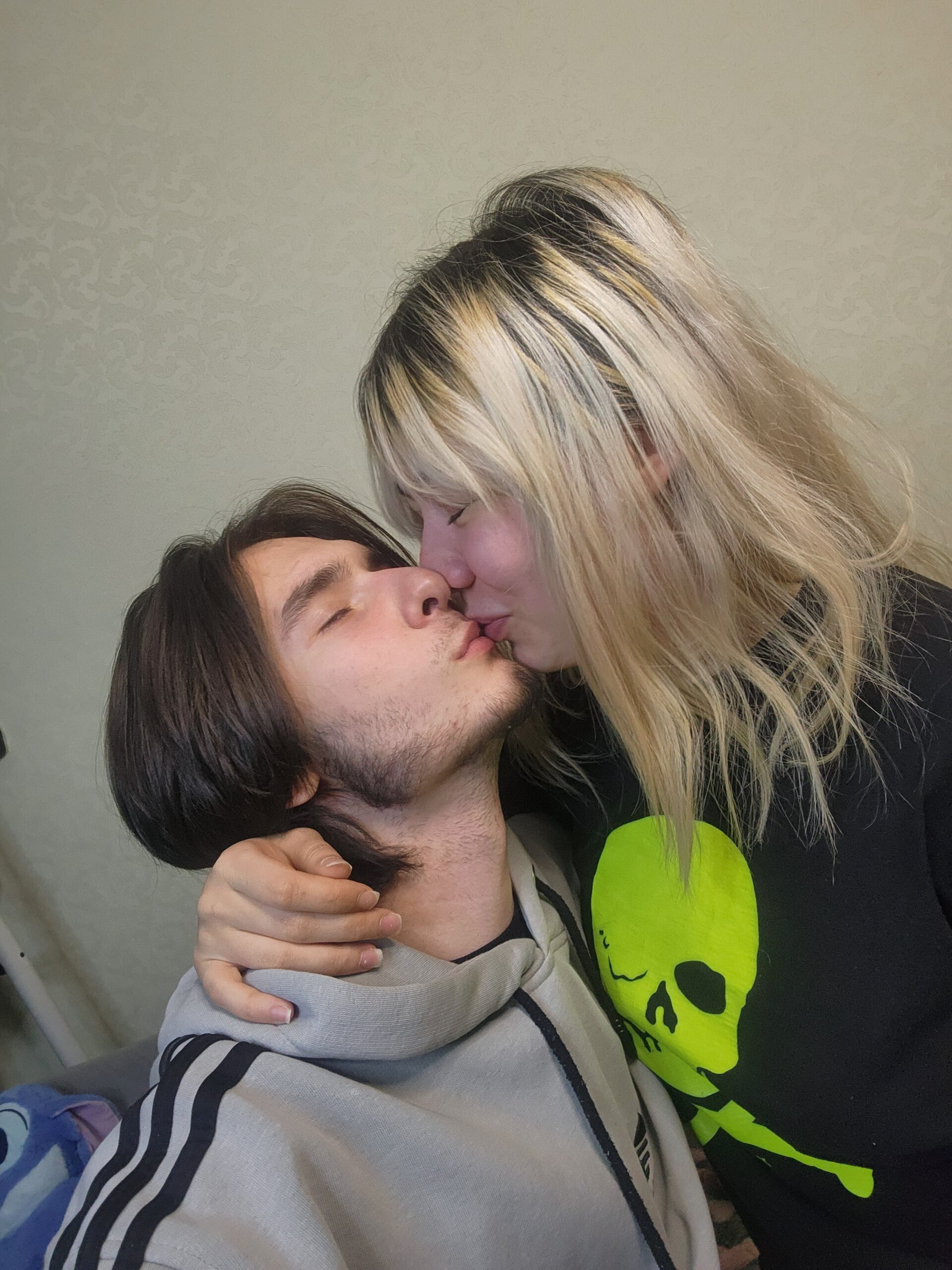 XXX Porn Photo of Nude Ne0hCouPle 1