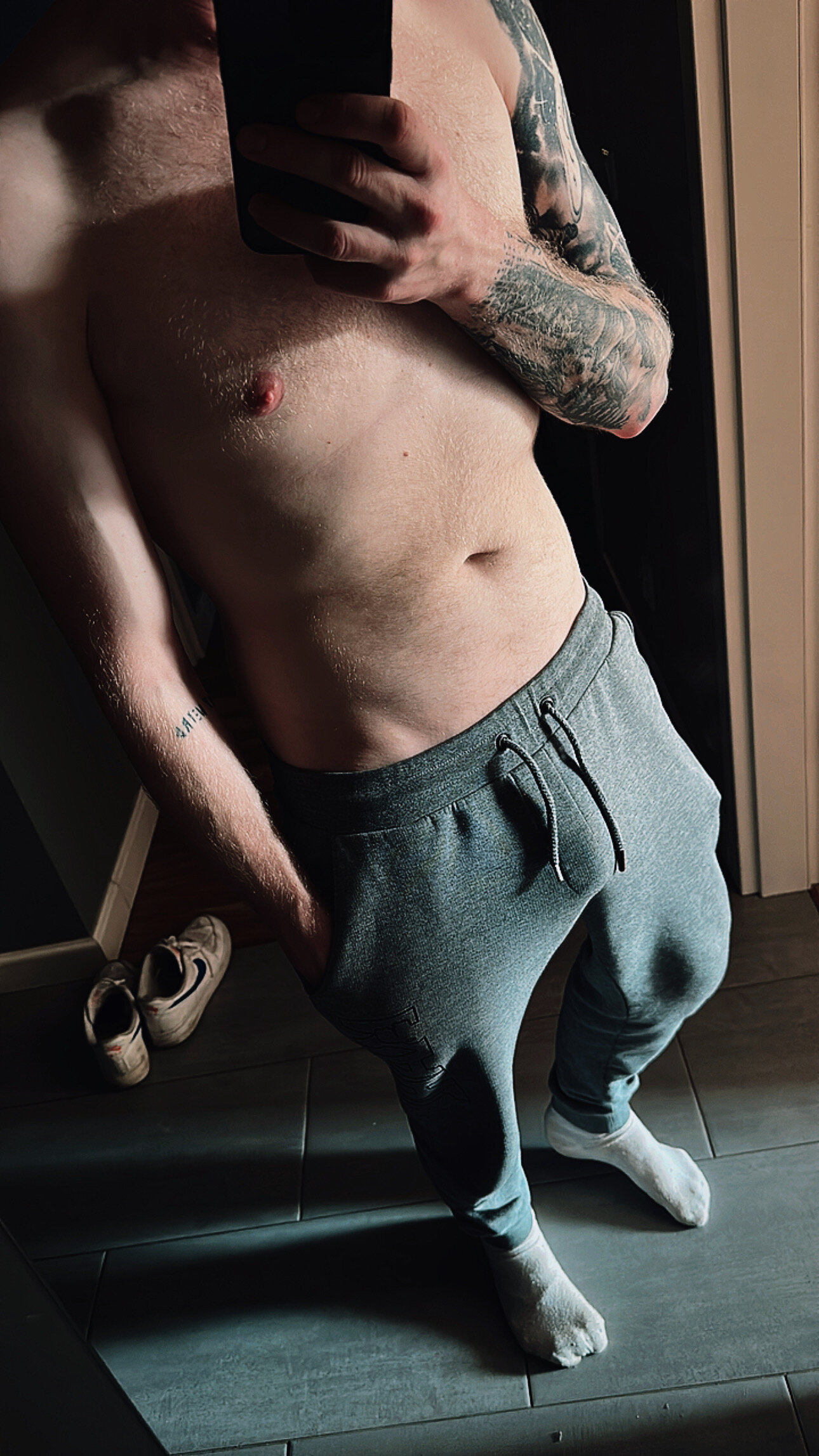 XXX Porn Photo of Nude PermissionToTouch_ 8