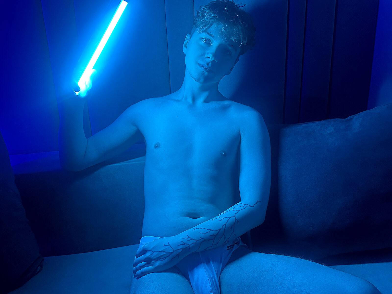 XXX Porn Photo of Nude Paul_Holt 6