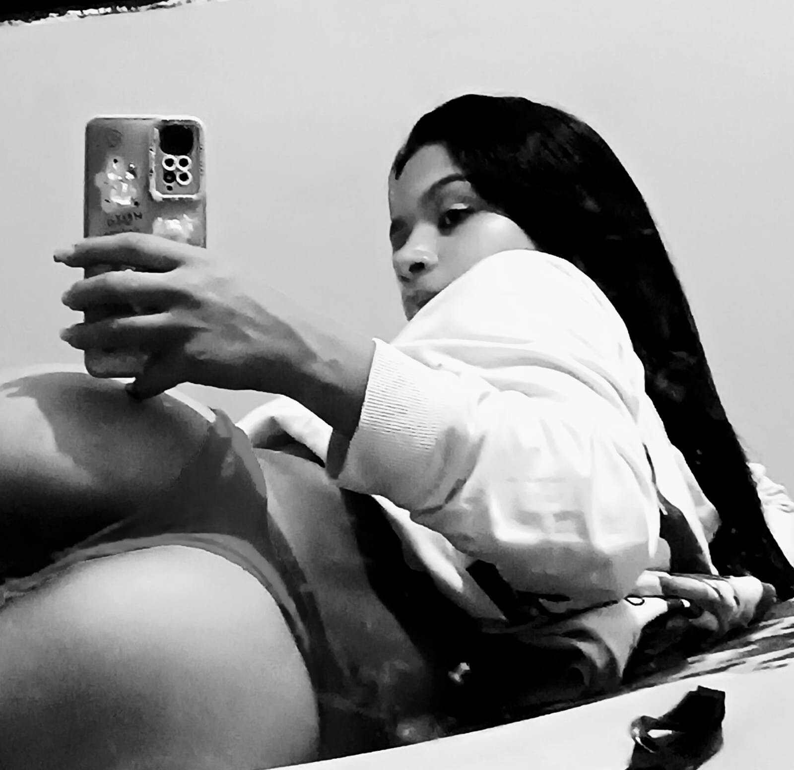 XXX Porn Photo of Nude Miaa-fox 1