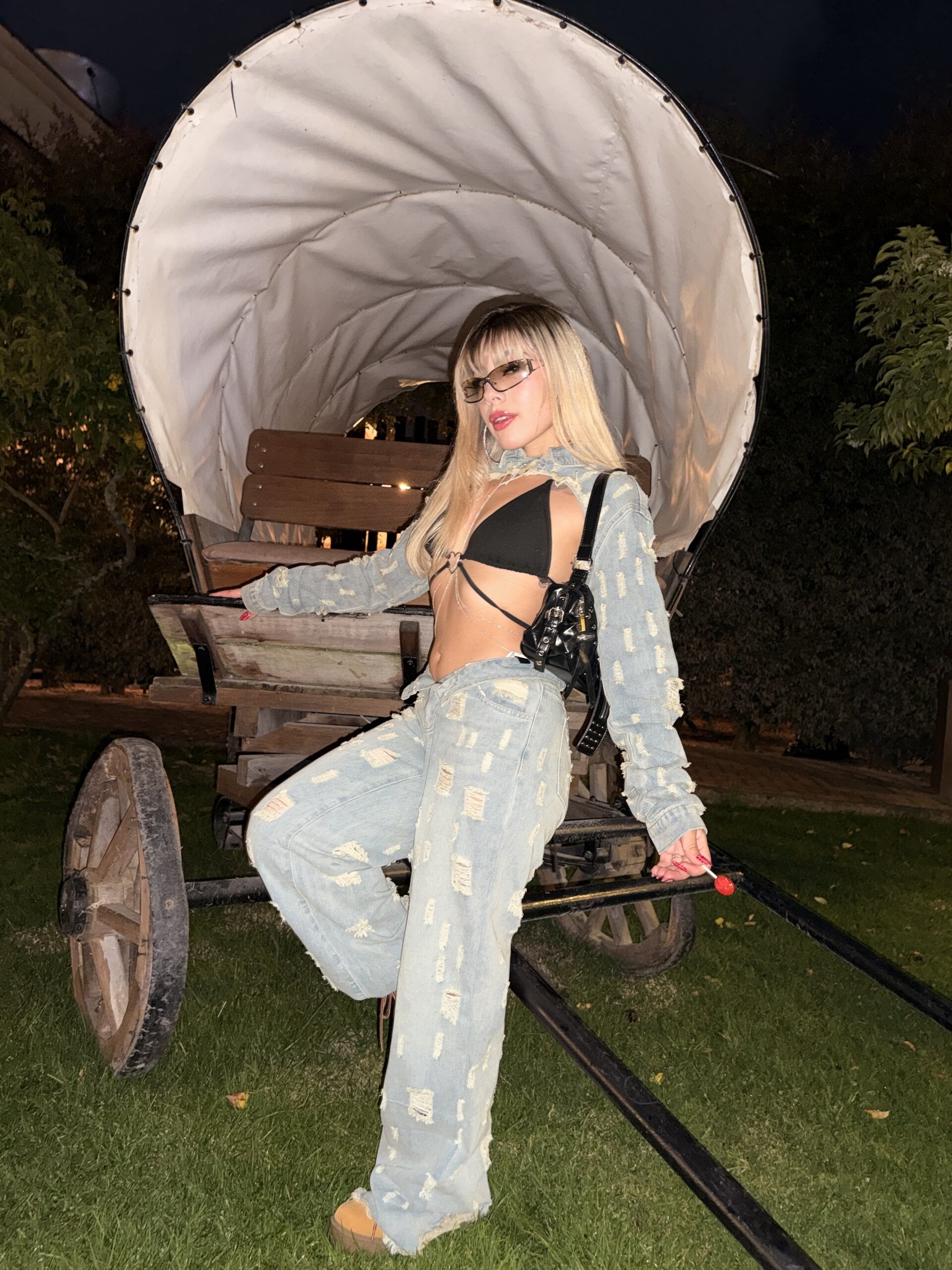 XXX Porn Photo of Nude Dalila_Thoms 60
