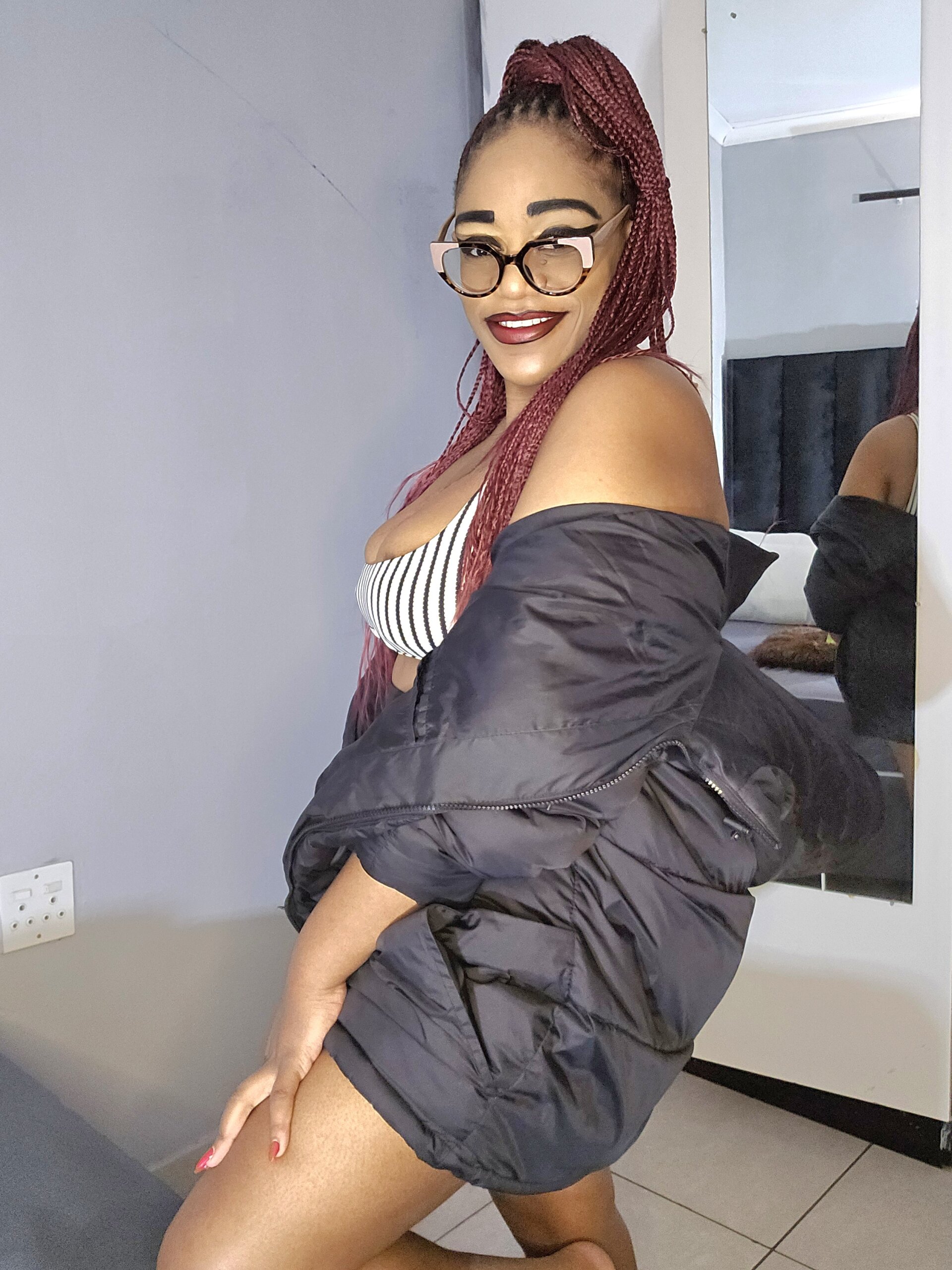 XXX Porn Photo of Nude Her_28 5