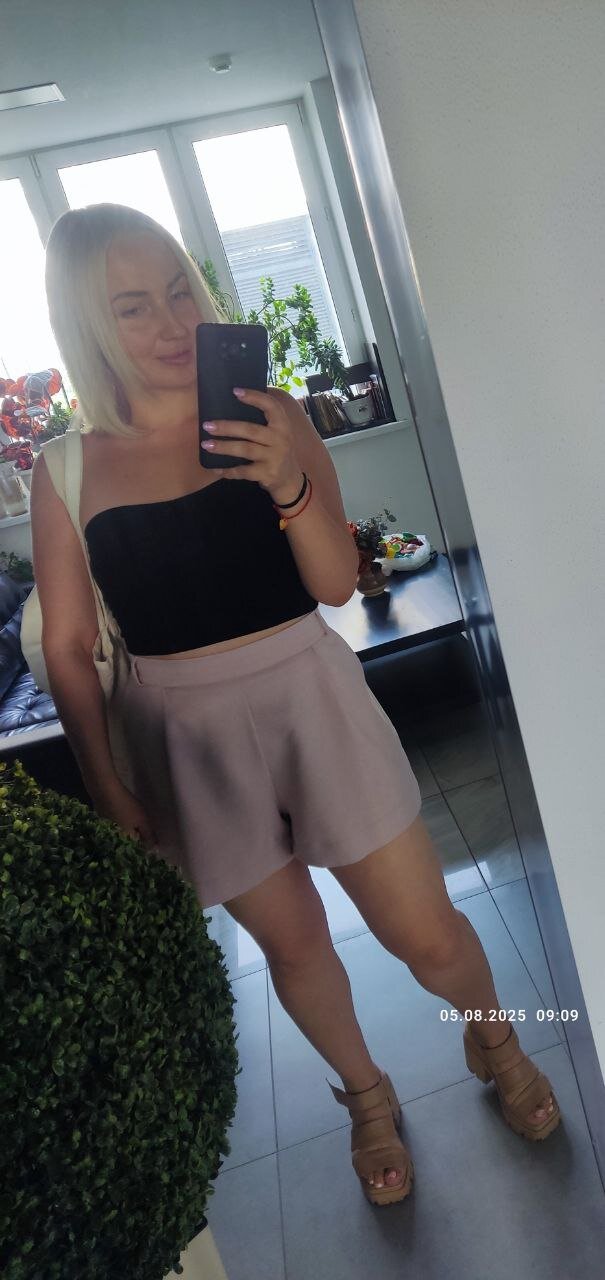 XXX Porn Photo of Nude MonikaFoxys 37