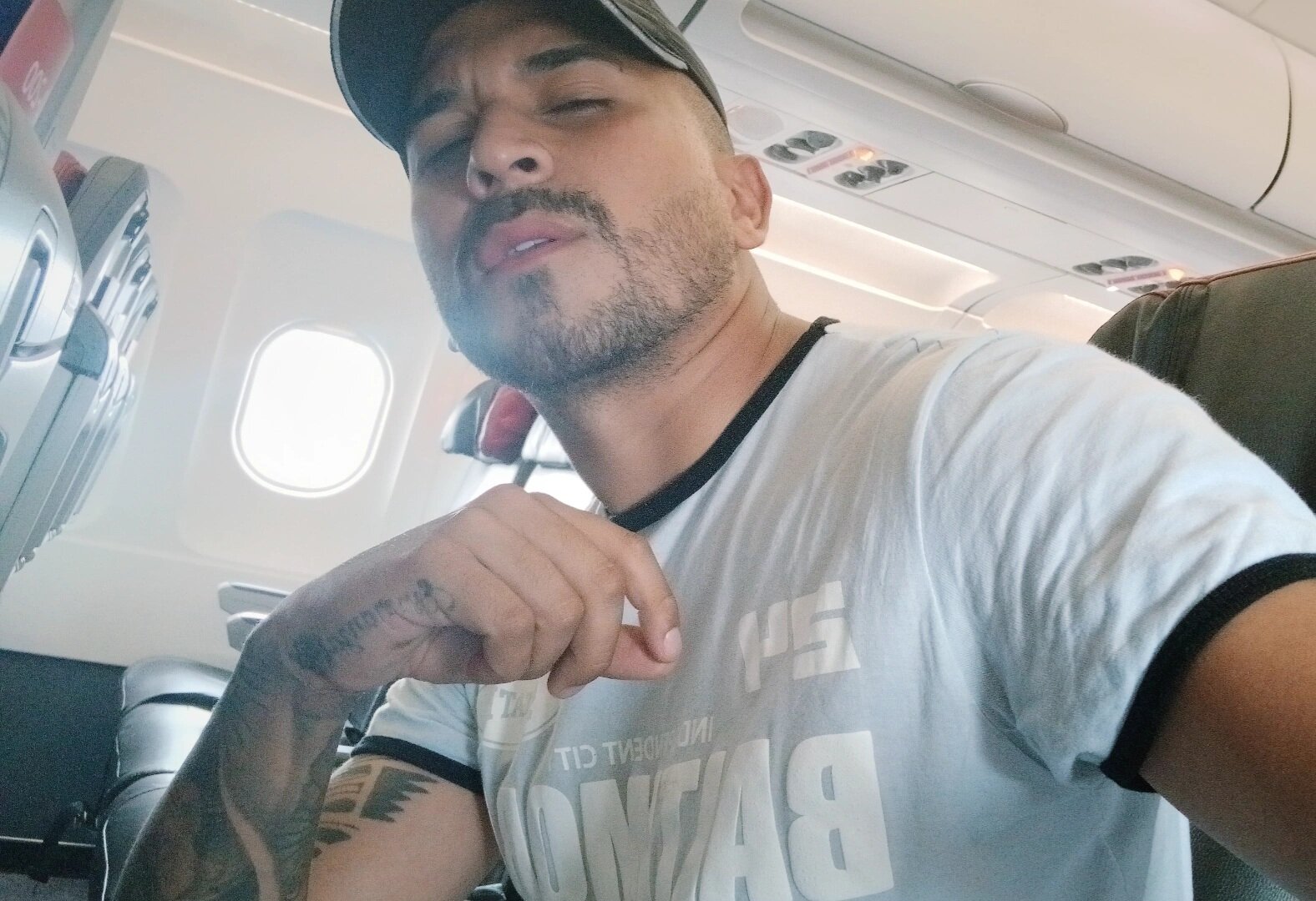 XXX Porn Photo of Nude Josefelipe_Vzla 3