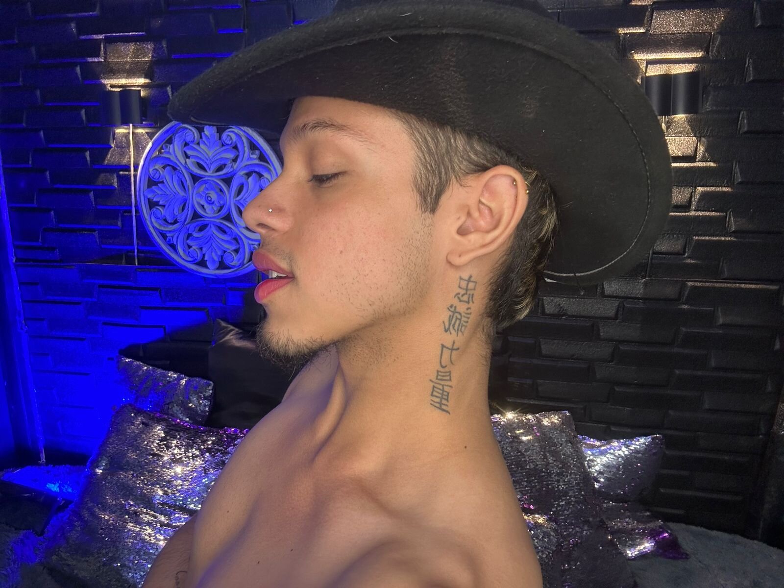 XXX Porn Photo of Nude Gael_zambrano 6