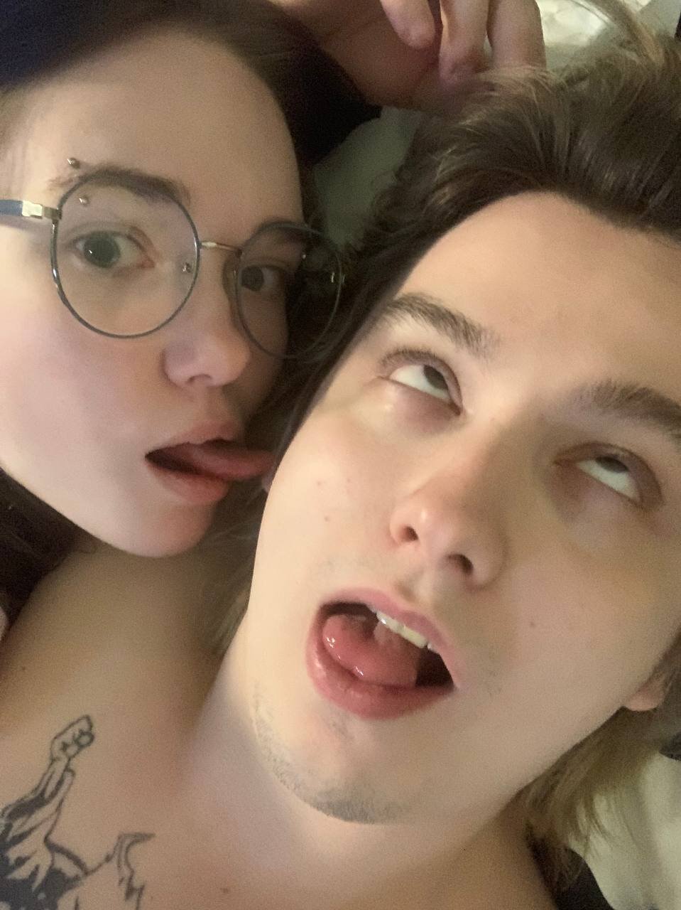 XXX Porn Photo of Nude baby_on_face 7