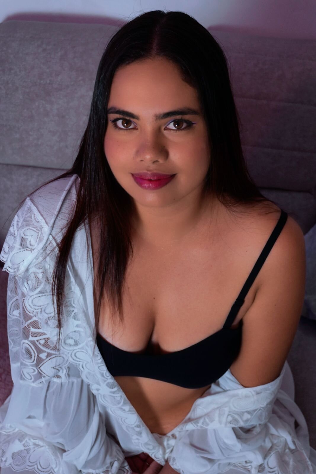 XXX Porn Photo of Nude emily_prettygirl 7