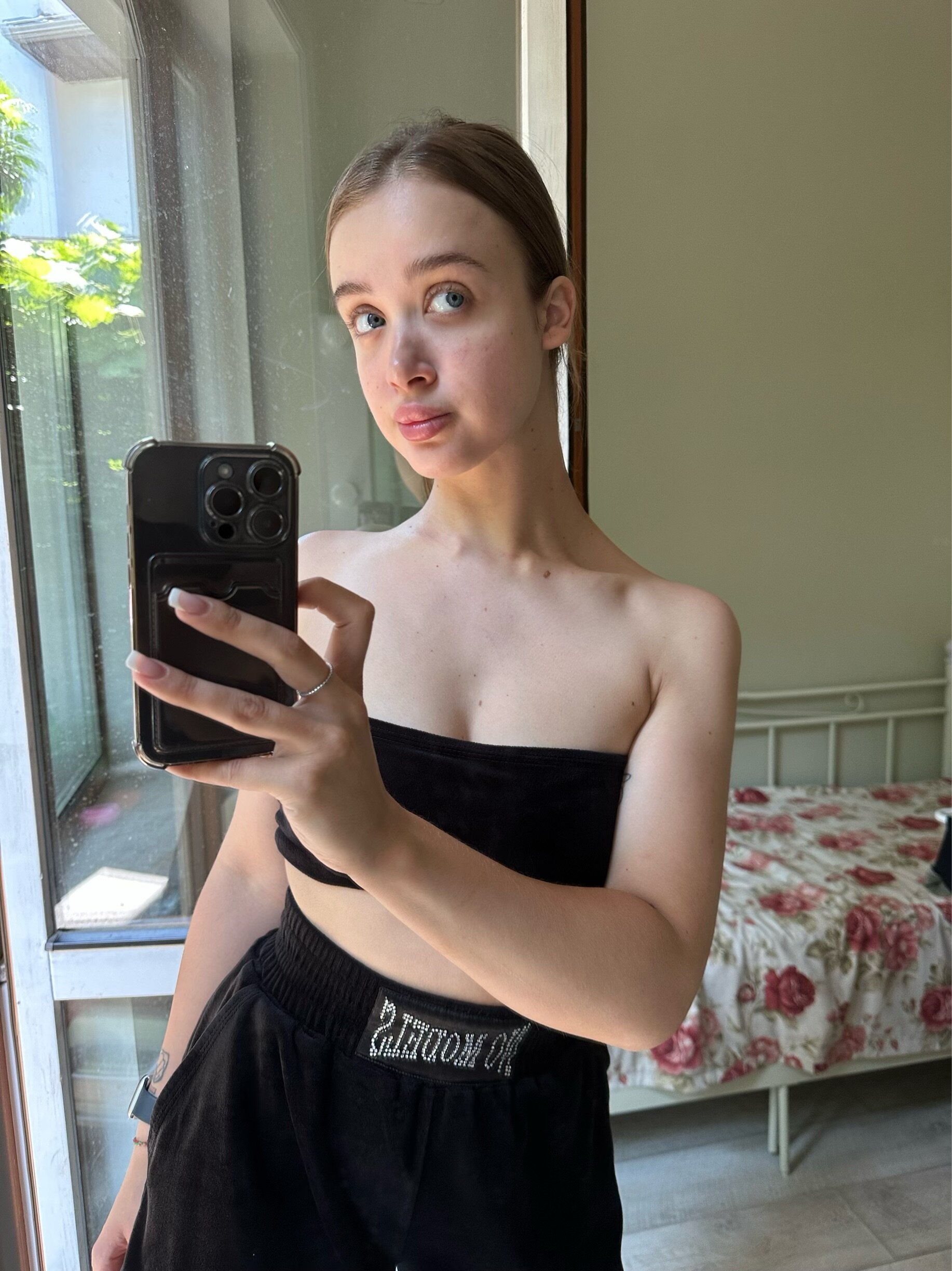 XXX Porn Photo of Nude SofiaWaze 9