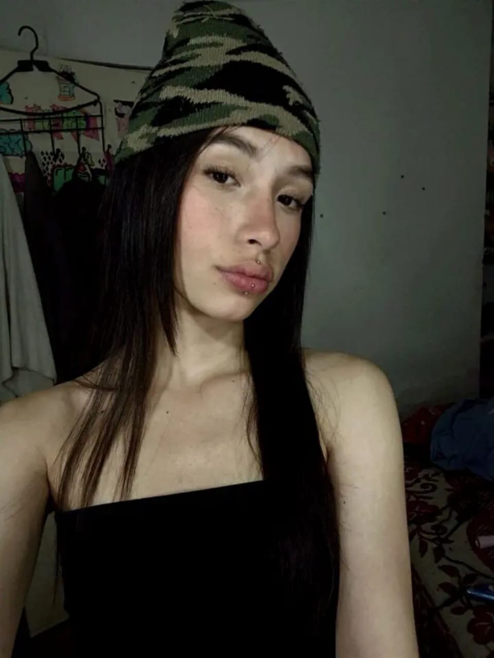 XXX Porn Photo of Nude jass_thompson_s 1