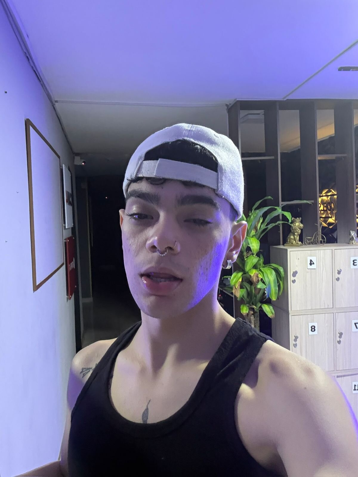 XXX Porn Photo of Nude Elbombondelcircuit 1