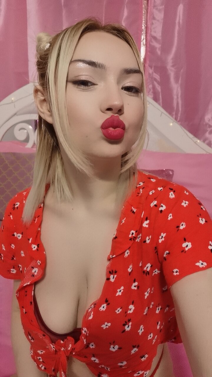 XXX Porn Photo of Nude Catlady333 26