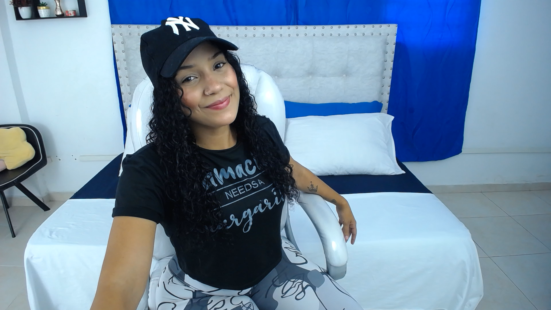 XXX Porn Photo of Nude Chiqui_milk_ 24