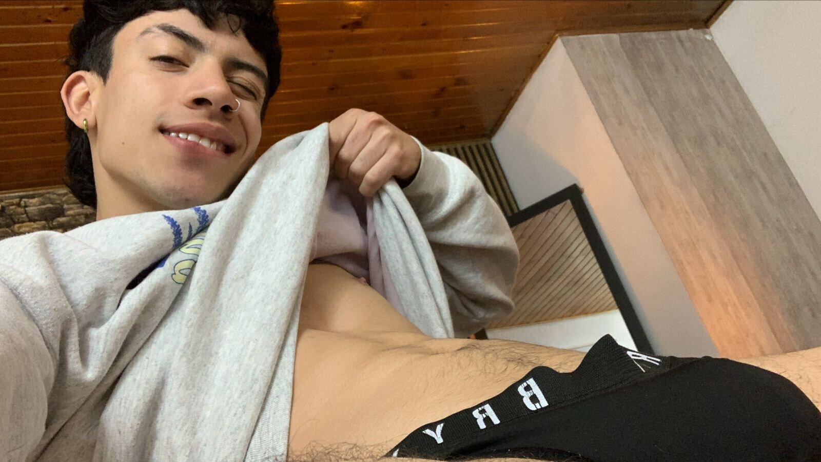 XXX Porn Photo of Nude aaronjames1 3