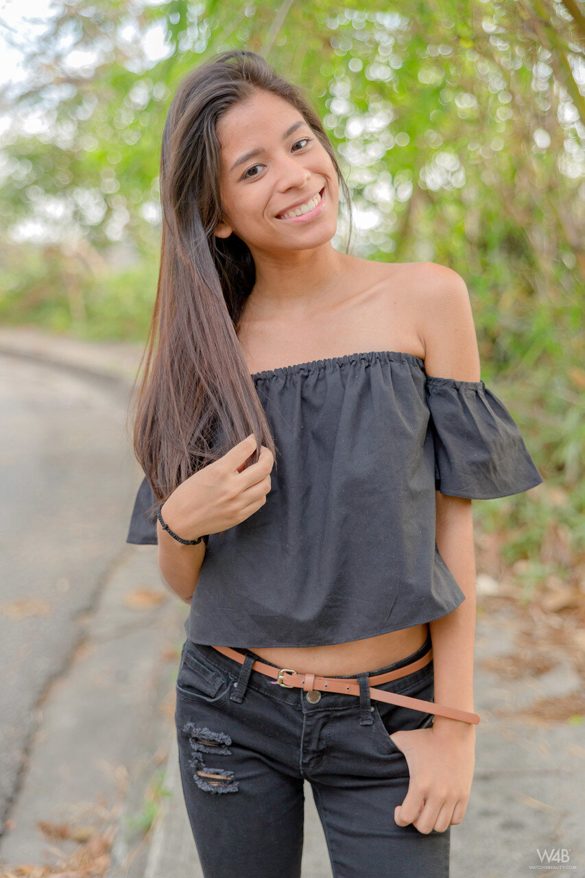 XXX Porn Photo of Nude Ms_GMS_Bhawna 3