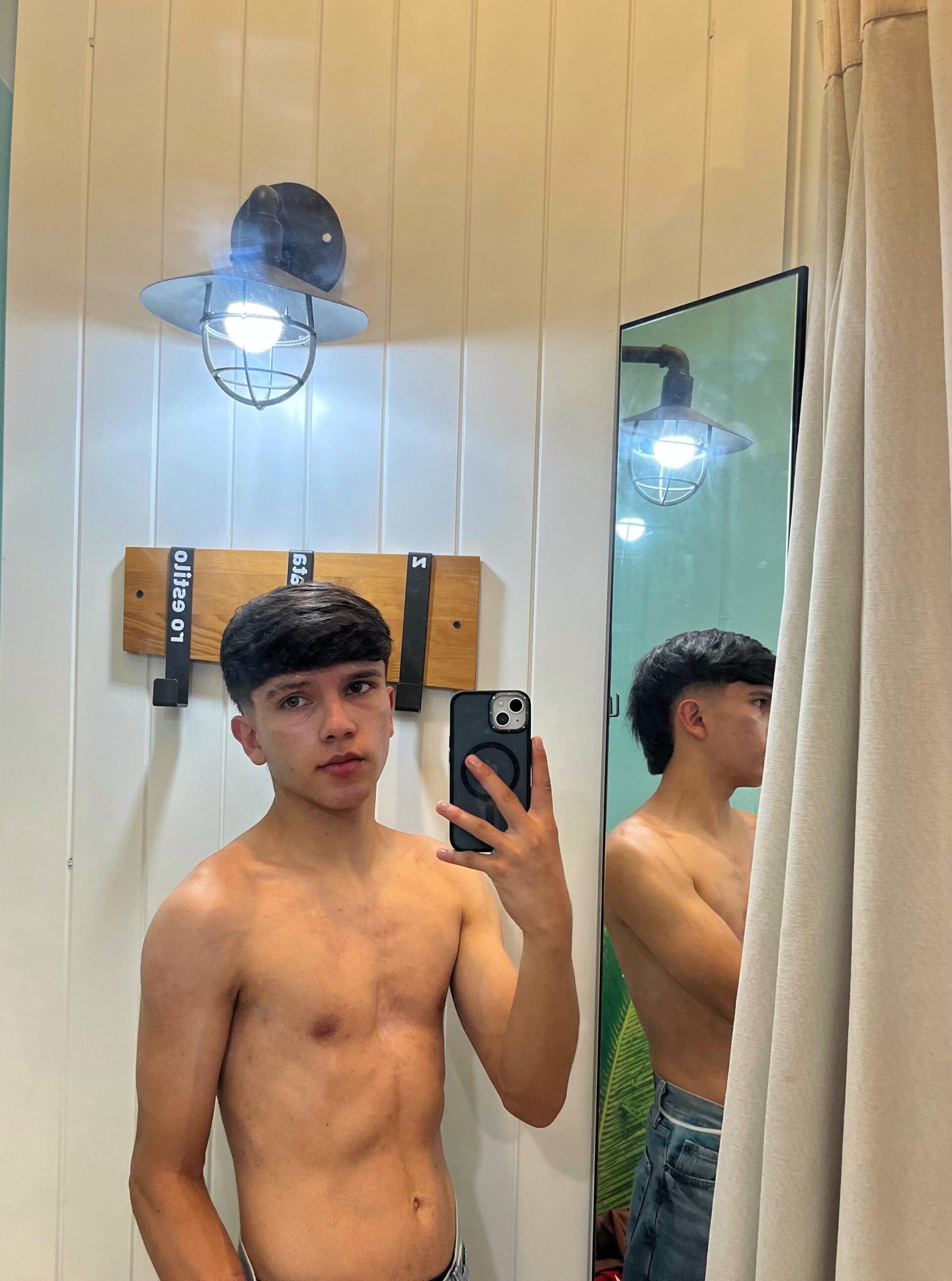 XXX Porn Photo of Nude fabian_pena 4