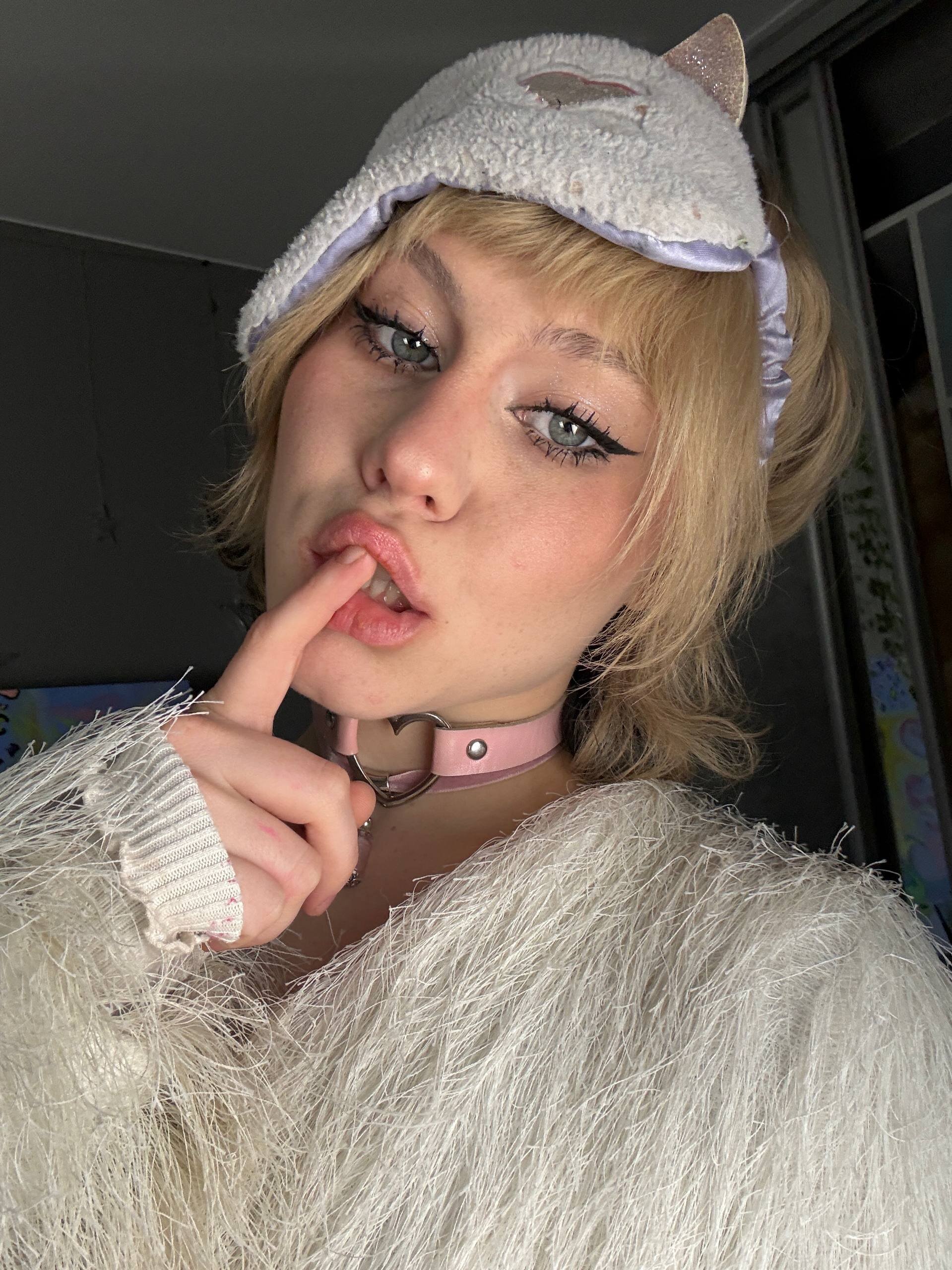 XXX Porn Photo of Nude ZyrelihVayne 12