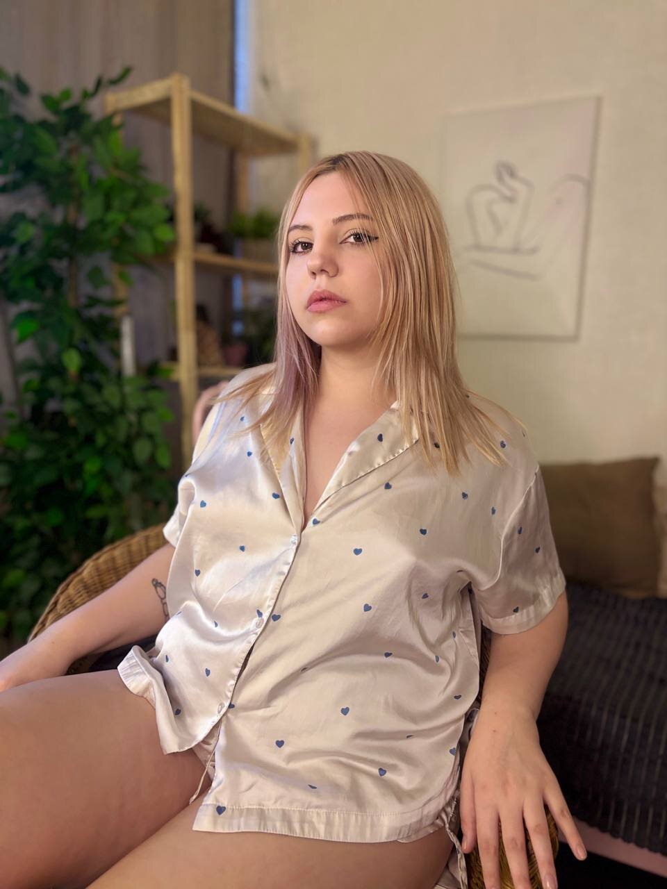 XXX Porn Photo of Nude Stacy_Luv 95