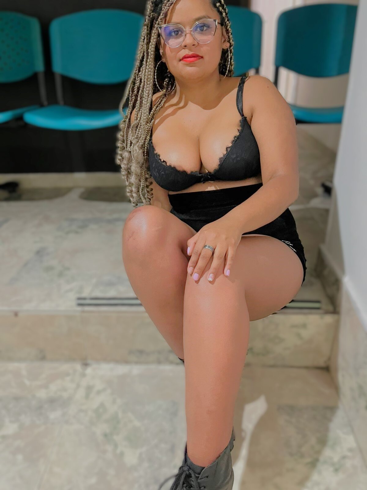 XXX Porn Photo of Nude angie_katrinacm 2