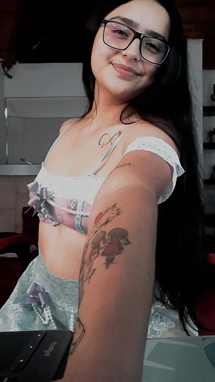 XXX Porn Photo of Nude scarlleth_ 27