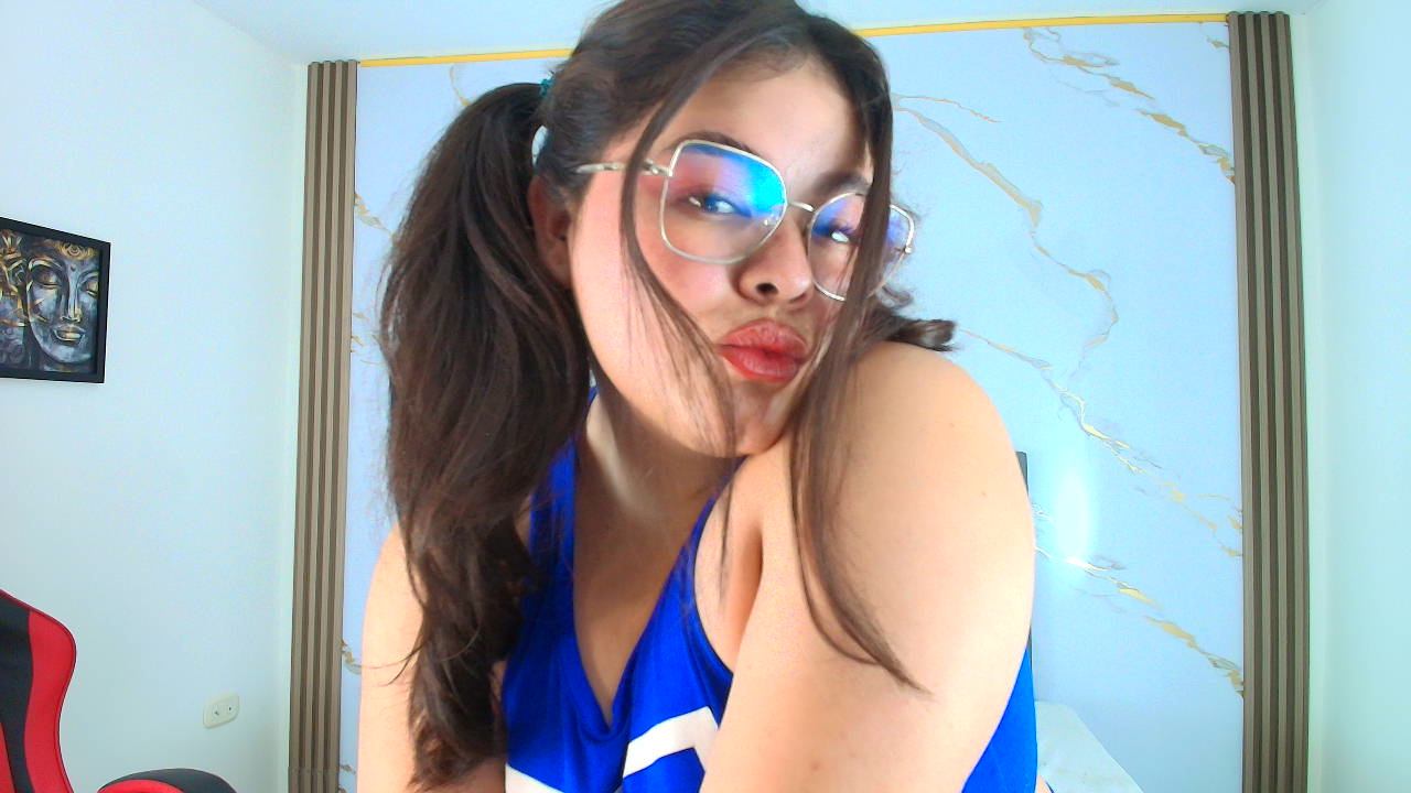 XXX Porn Photo of Nude Nina_rouge77 1