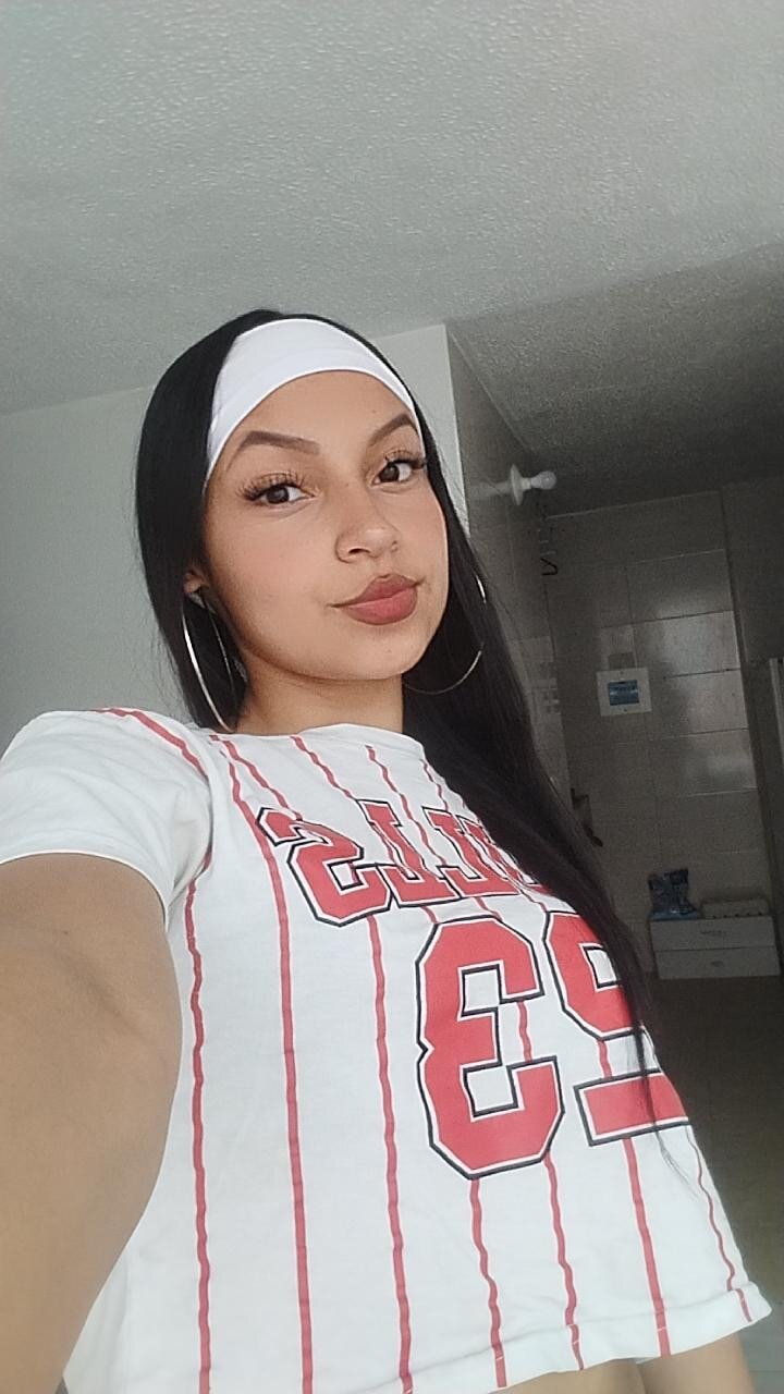 XXX Porn Photo of Nude emma_ambar 26