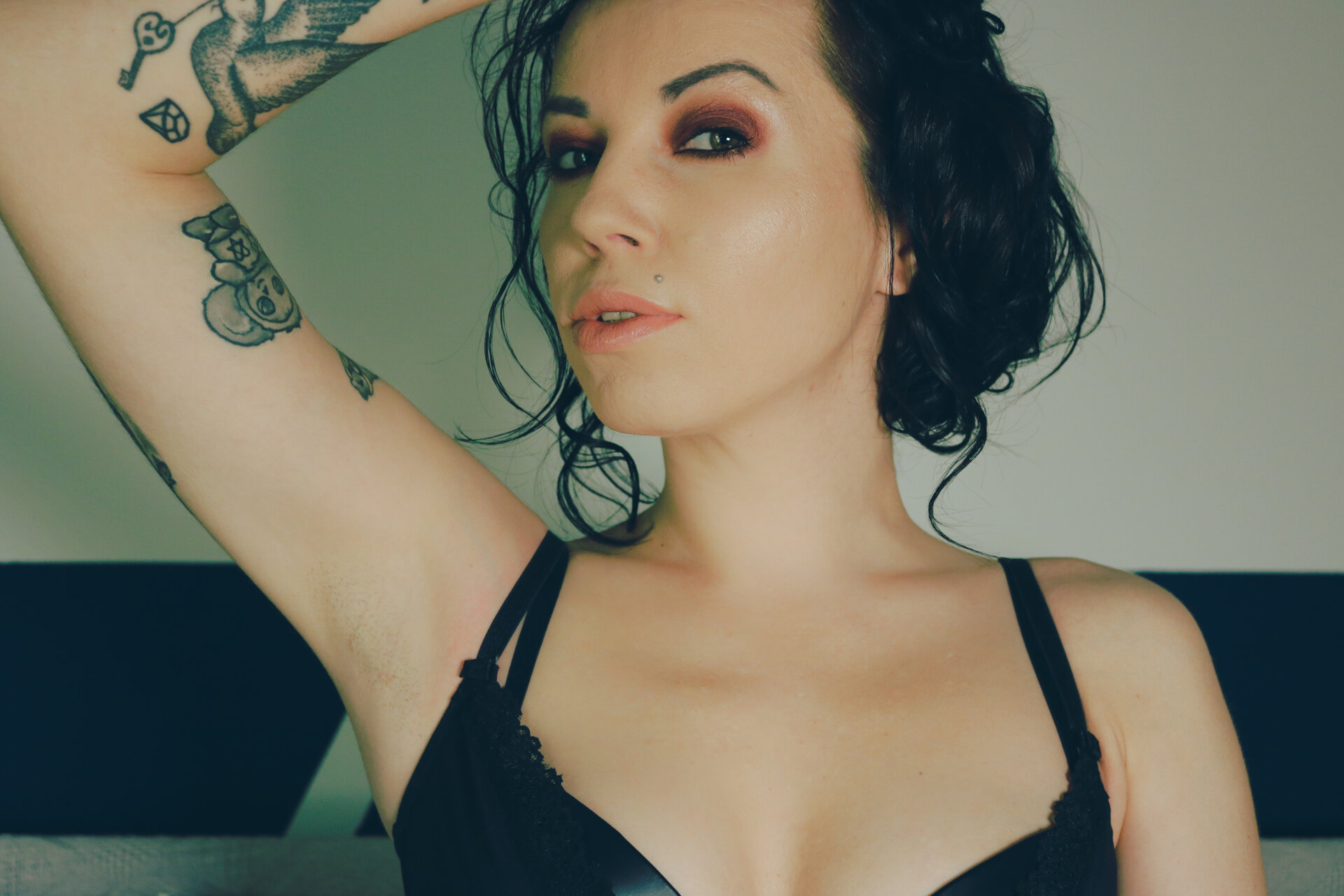 XXX Porn Photo of Nude LisaDove 18