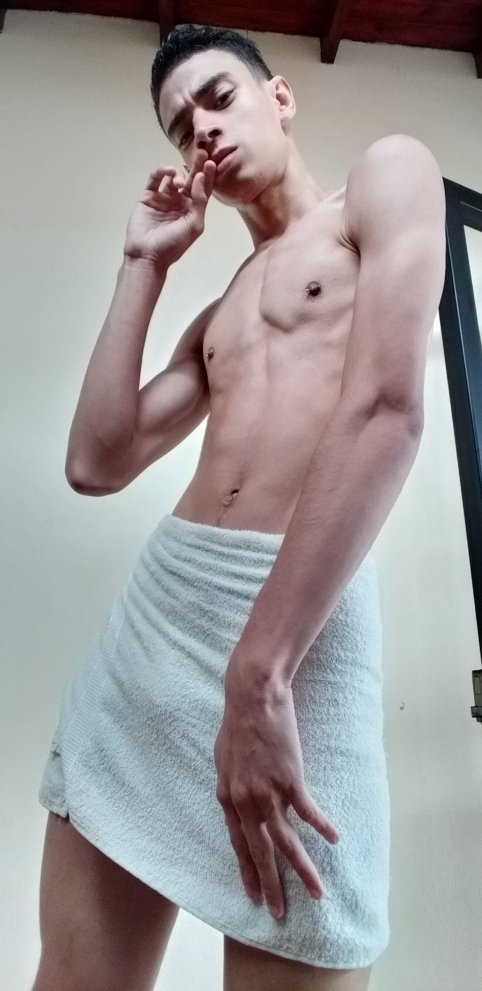 XXX Porn Photo of Nude thomson_maxxi 3