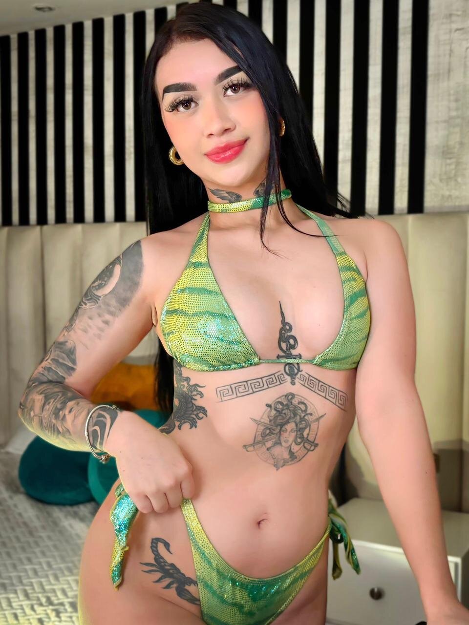 XXX Porn Photo of Nude MeganCross1 23