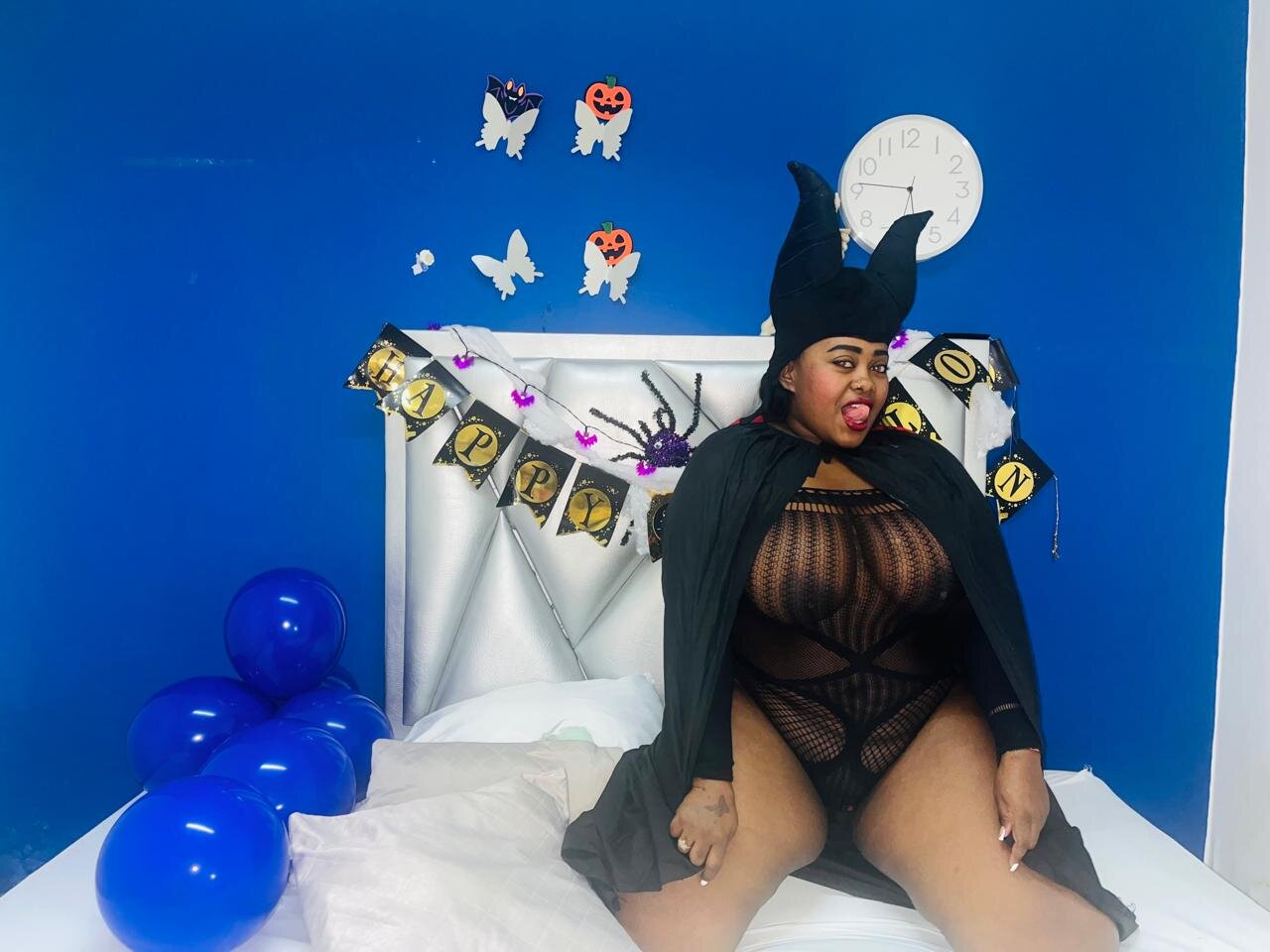 XXX Porn Photo of Nude exotic_karmella 82