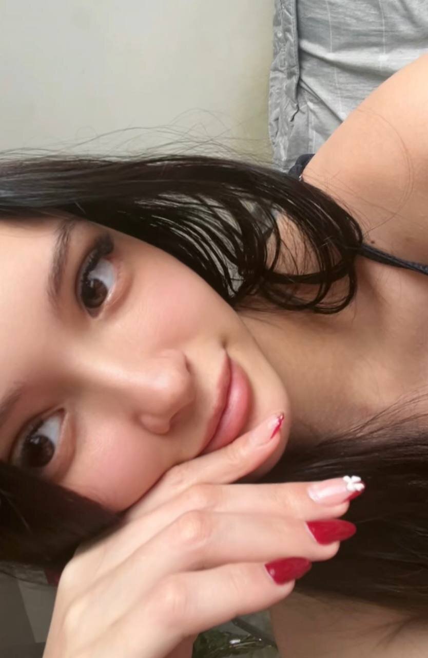 XXX Porn Photo of Nude LourieRinghouse 1