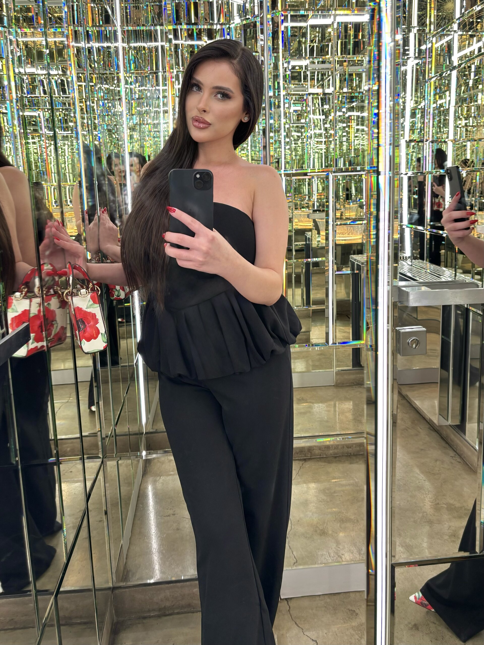 XXX Porn Photo of Nude Sherine_North 3