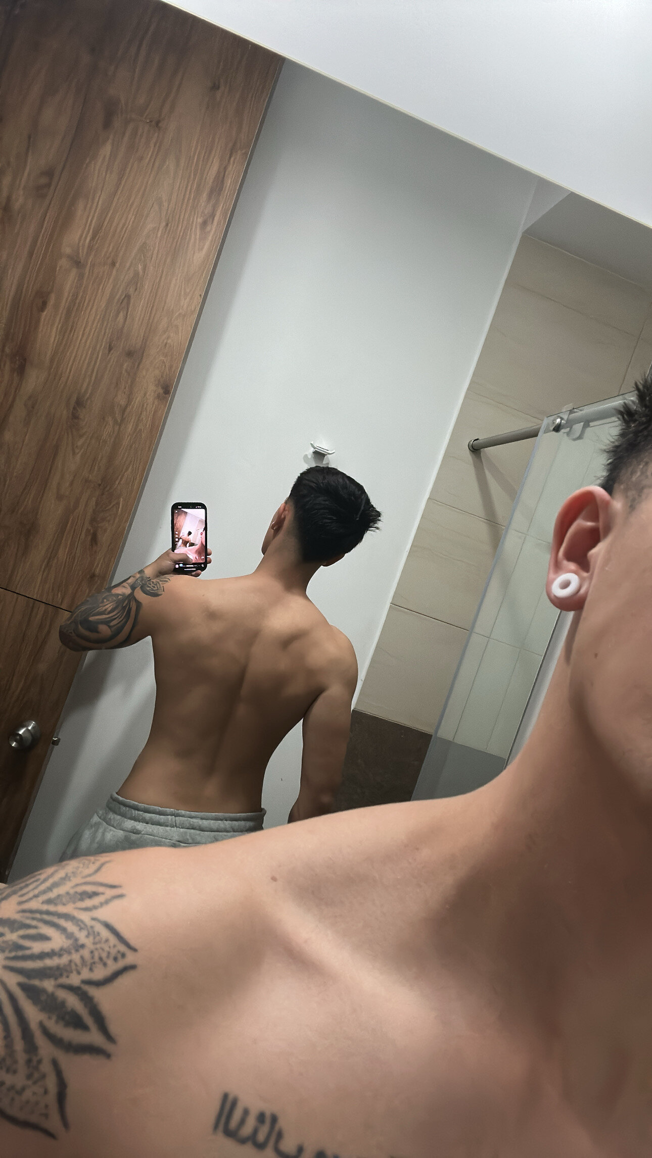 XXX Porn Photo of Nude sebas__w01 1