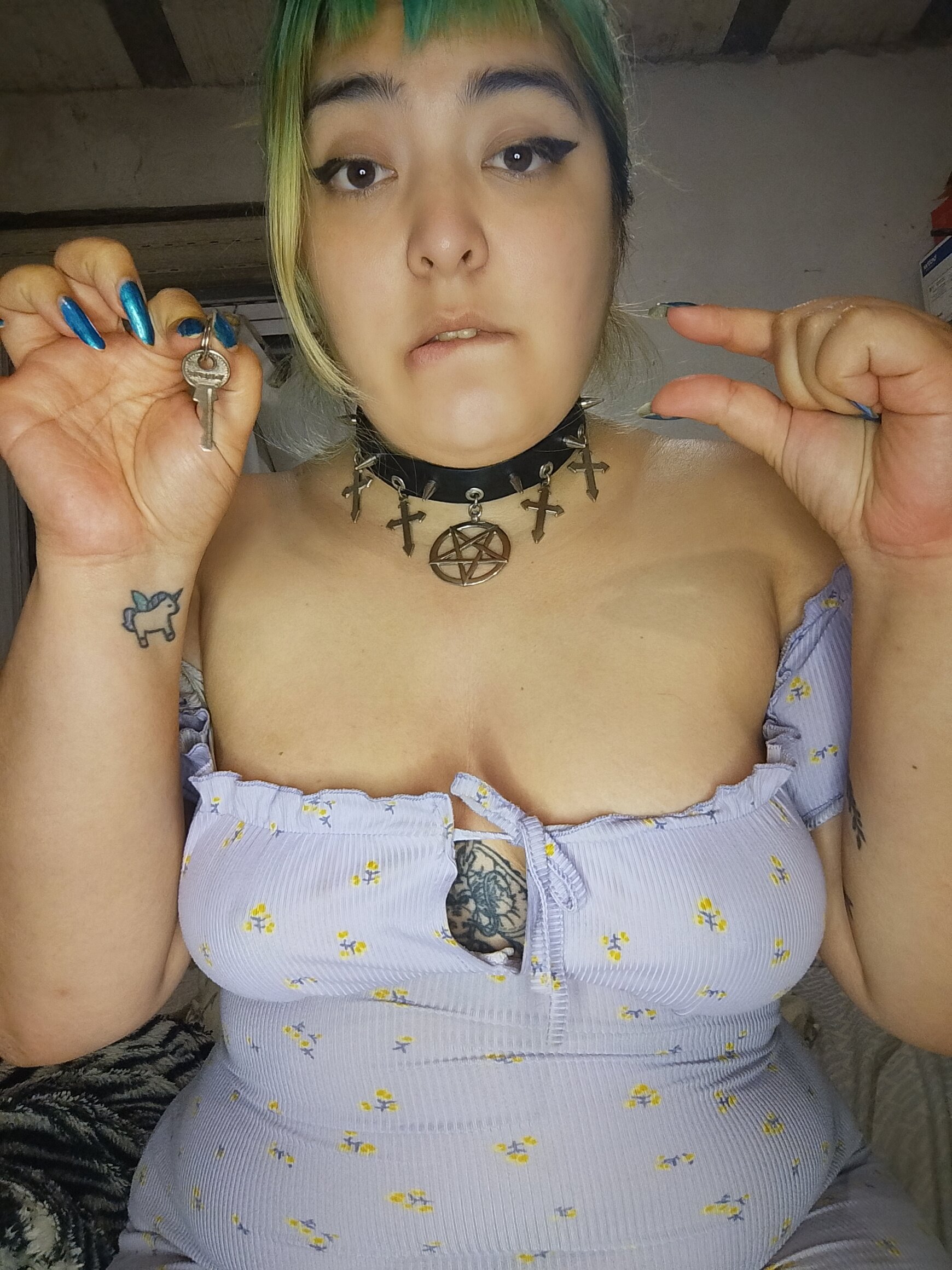 XXX Porn Photo of Nude Reynatirana 30