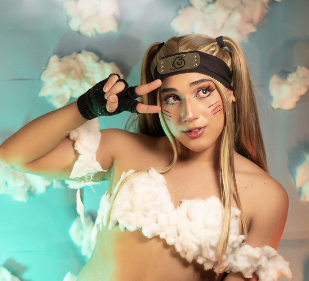 XXX Porn Photo of Nude ErzaMontoroo 41
