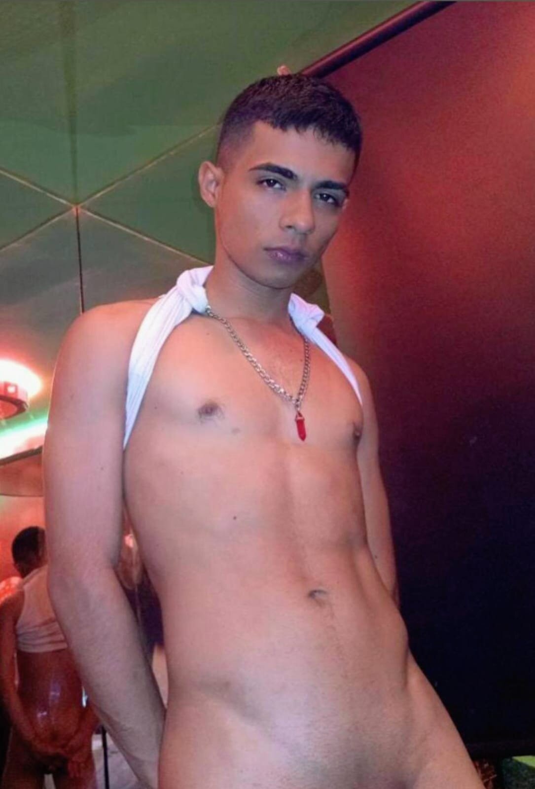 XXX Porn Photo of Nude ShakoSk8 5