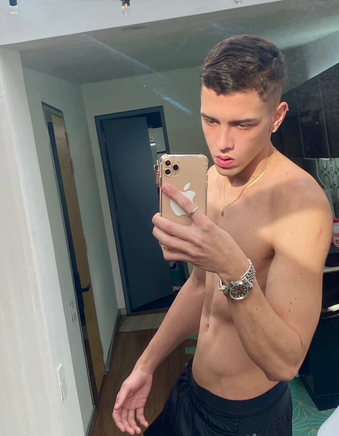 XXX Porn Photo of Nude Medellin_Boy 8