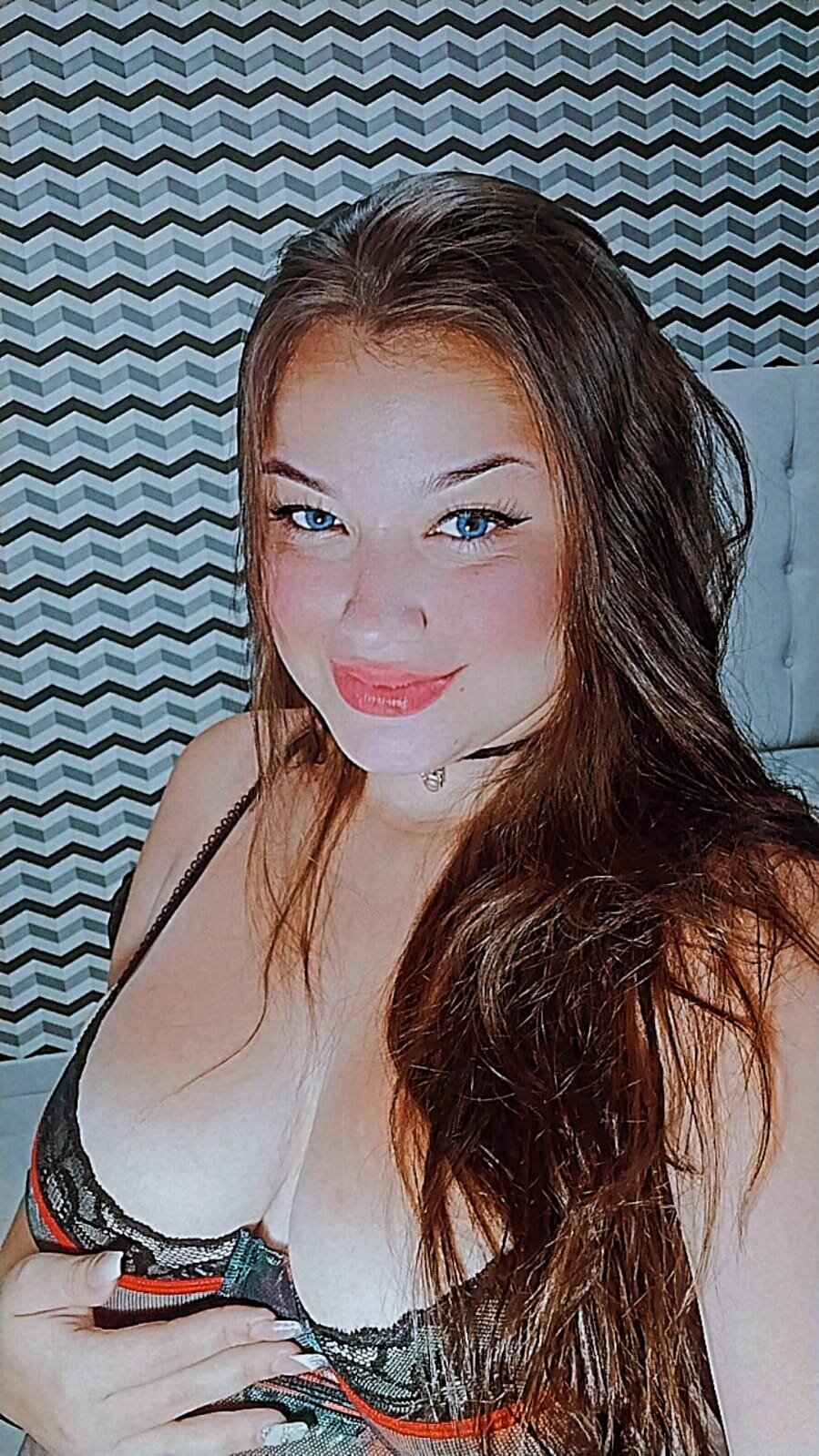 XXX Porn Photo of Nude isabella_prg1 3