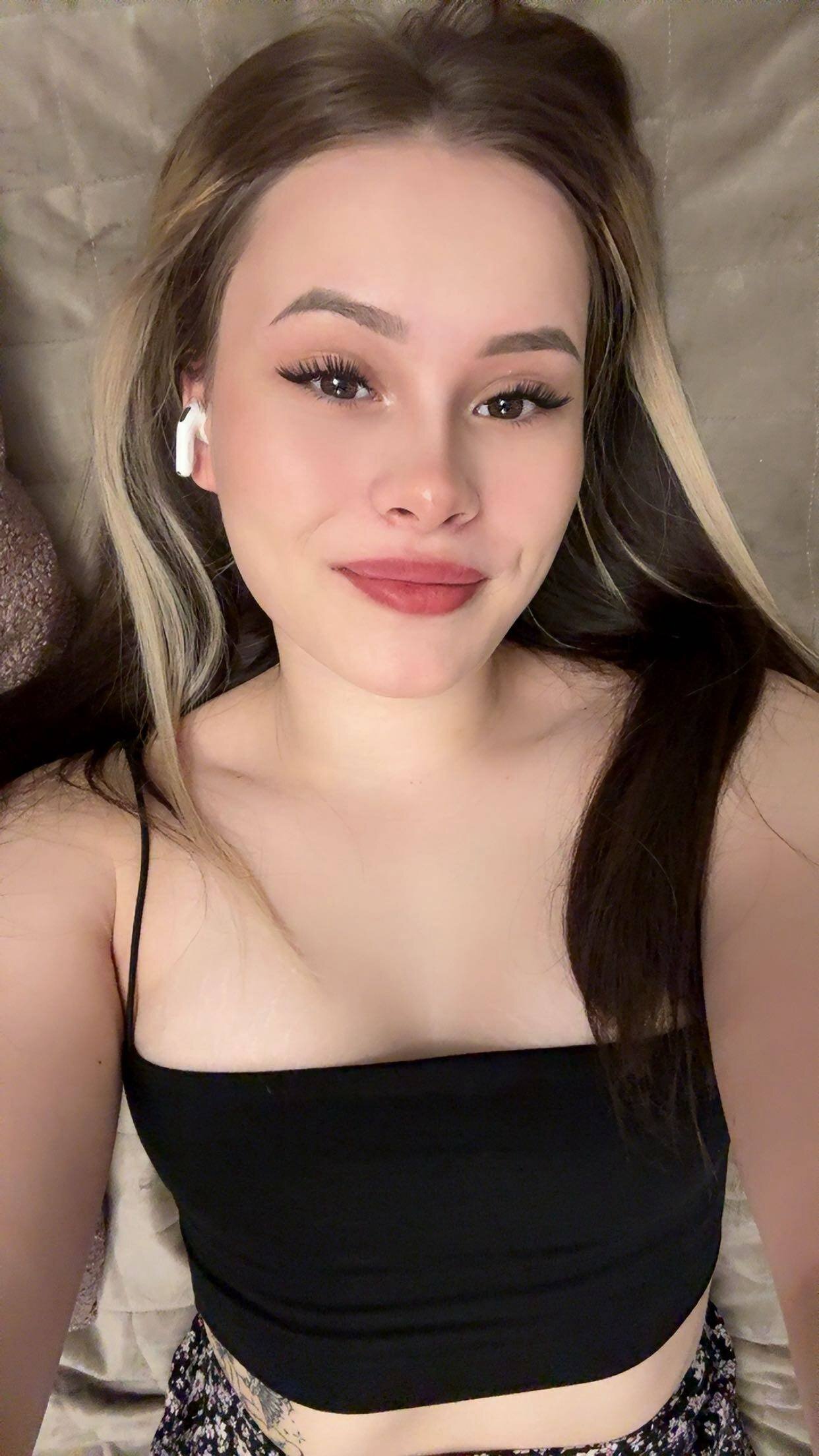 XXX Porn Photo of Nude EmilyyyBridgettt 13