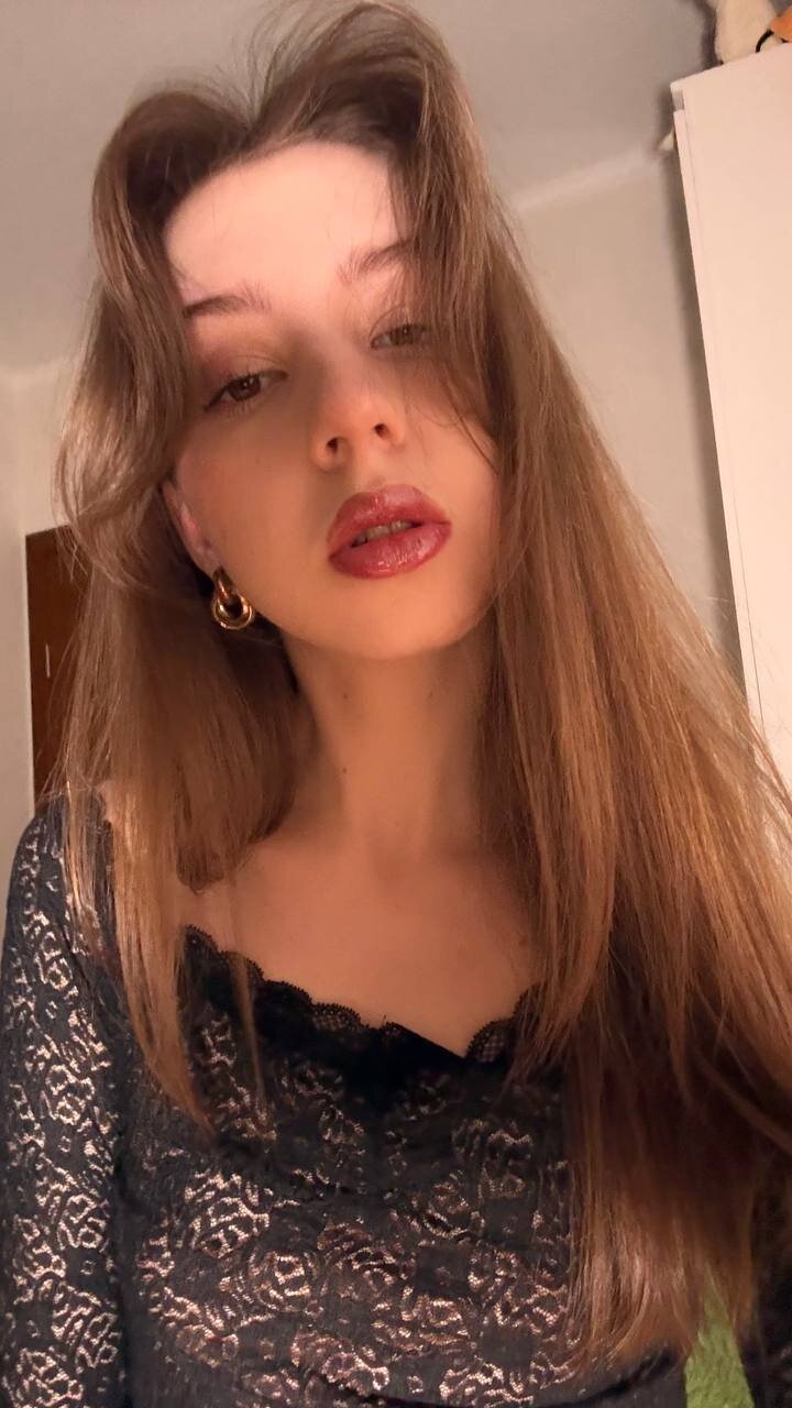 XXX Porn Photo of Nude DonyaPadalecki 6