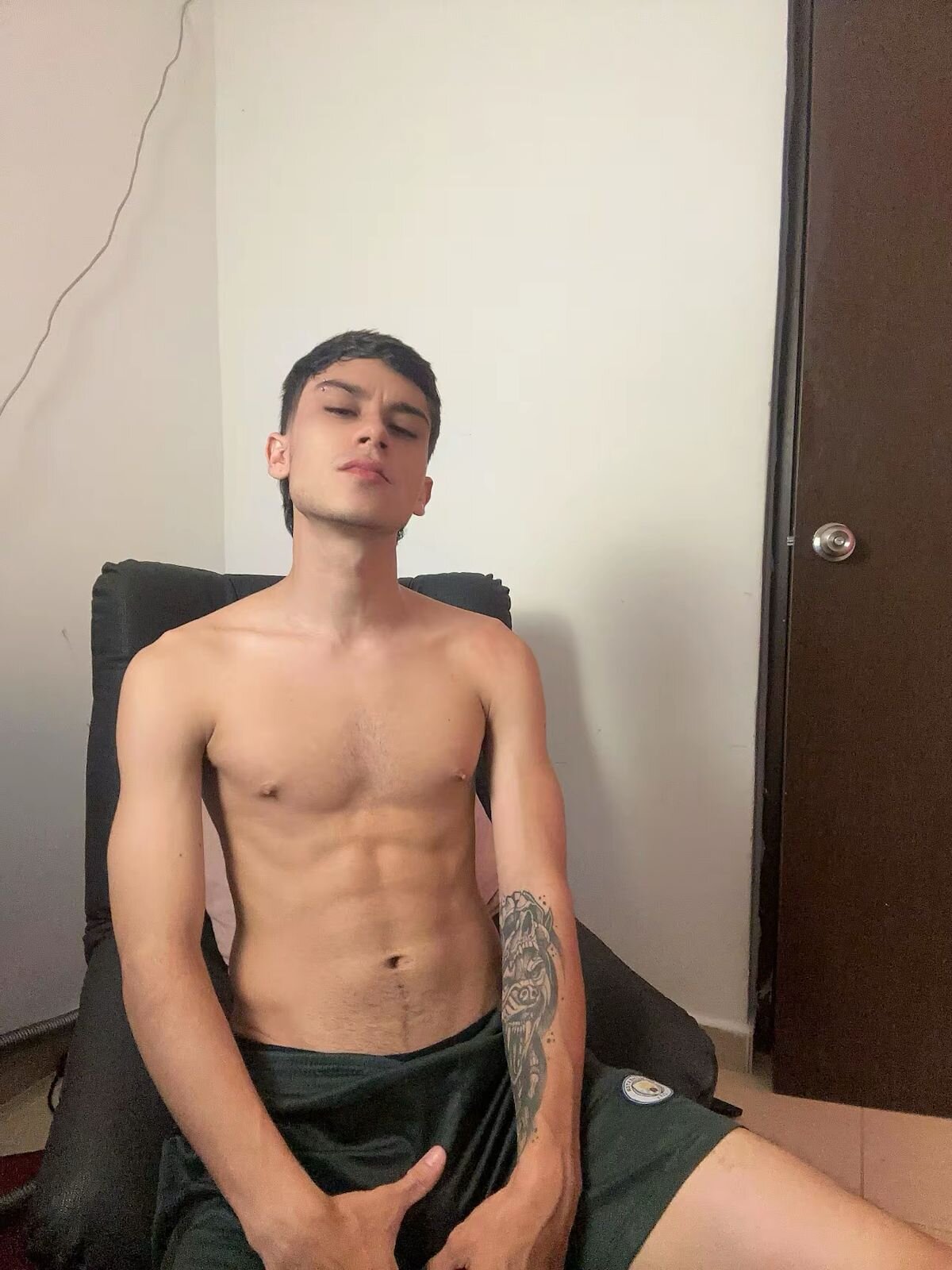 XXX Porn Photo of Nude axel_davis_ 6