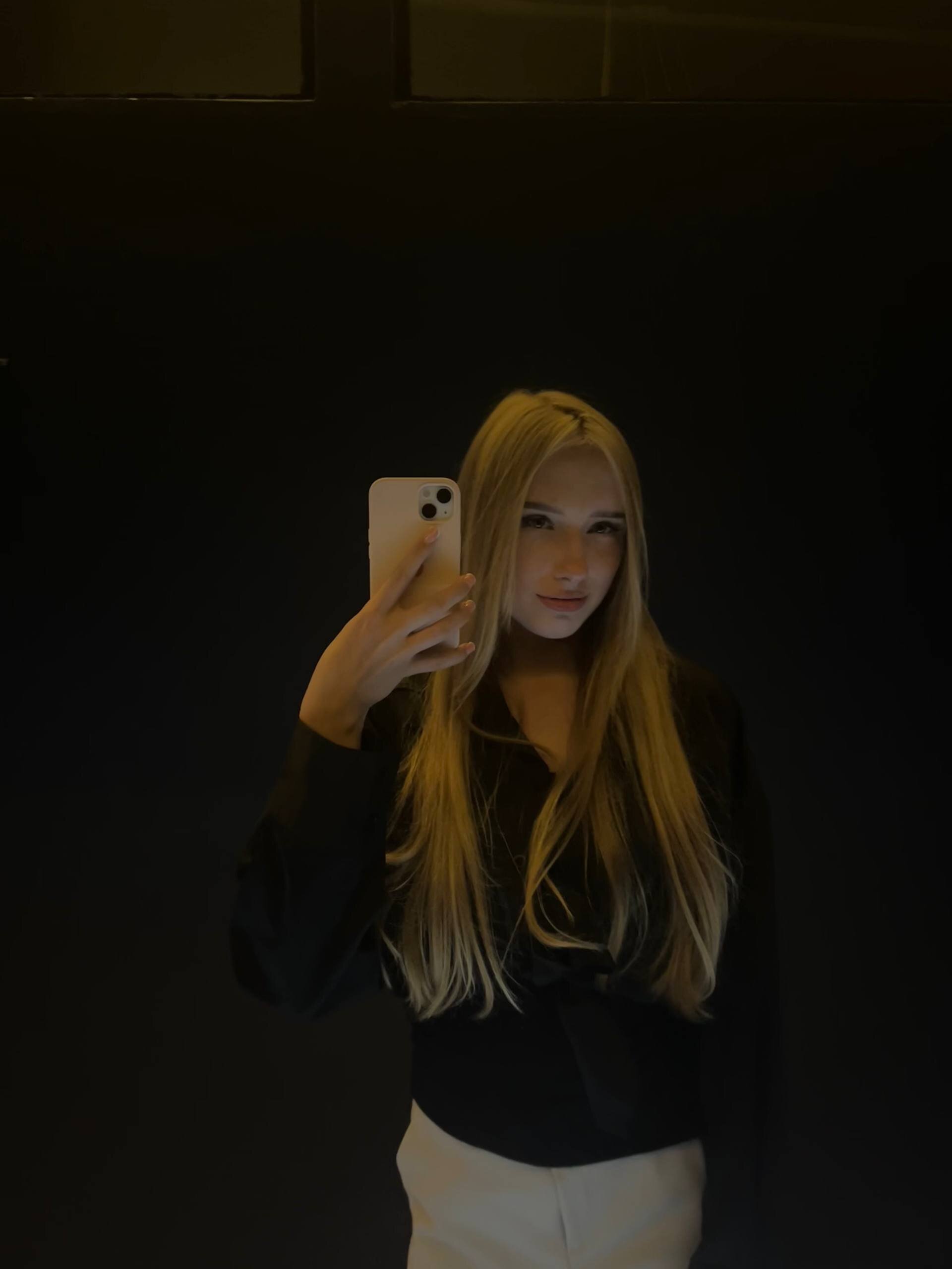 XXX Porn Photo of Nude effysosweet 1