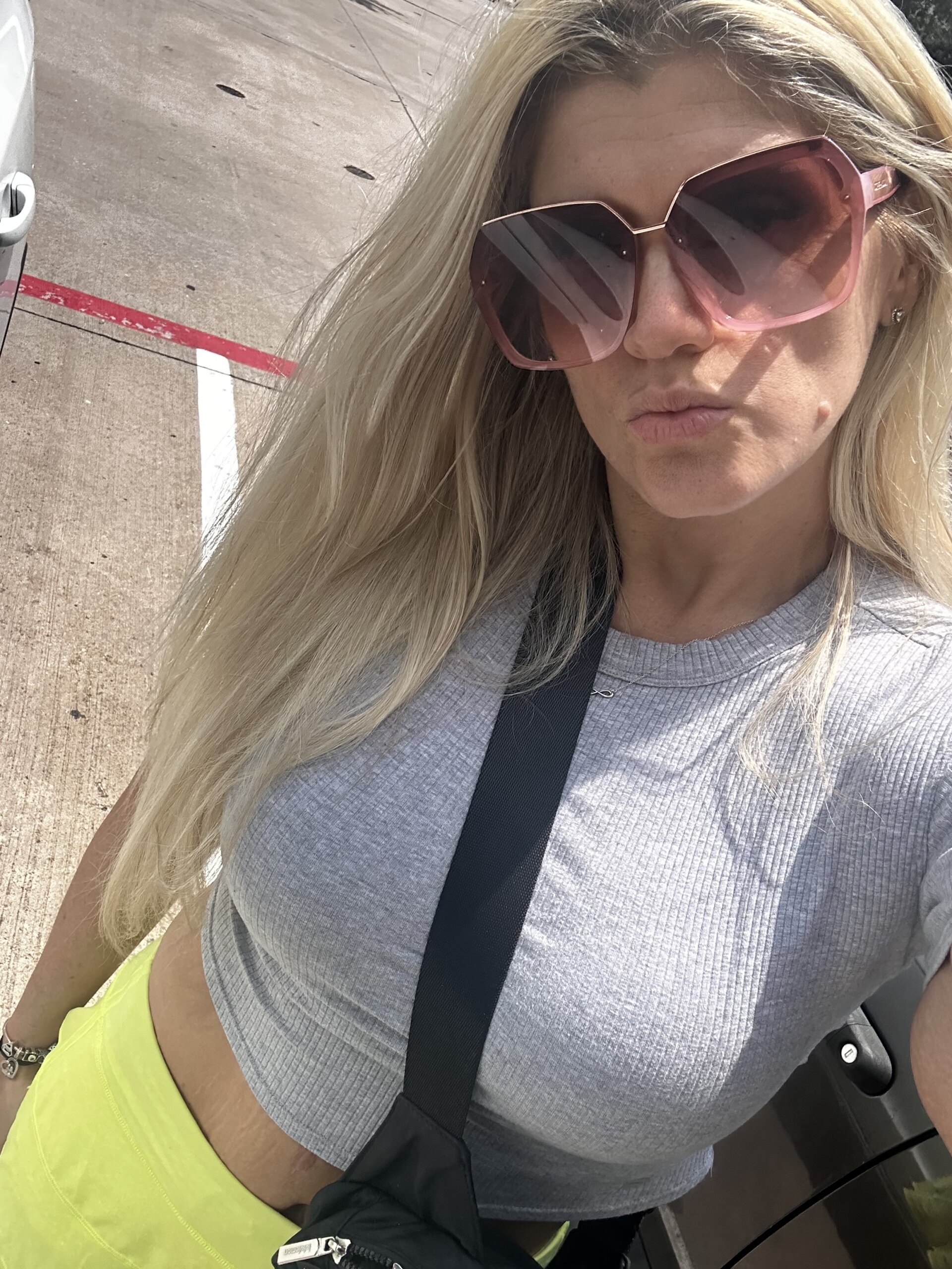 XXX Porn Photo of Nude blondechrstine 2