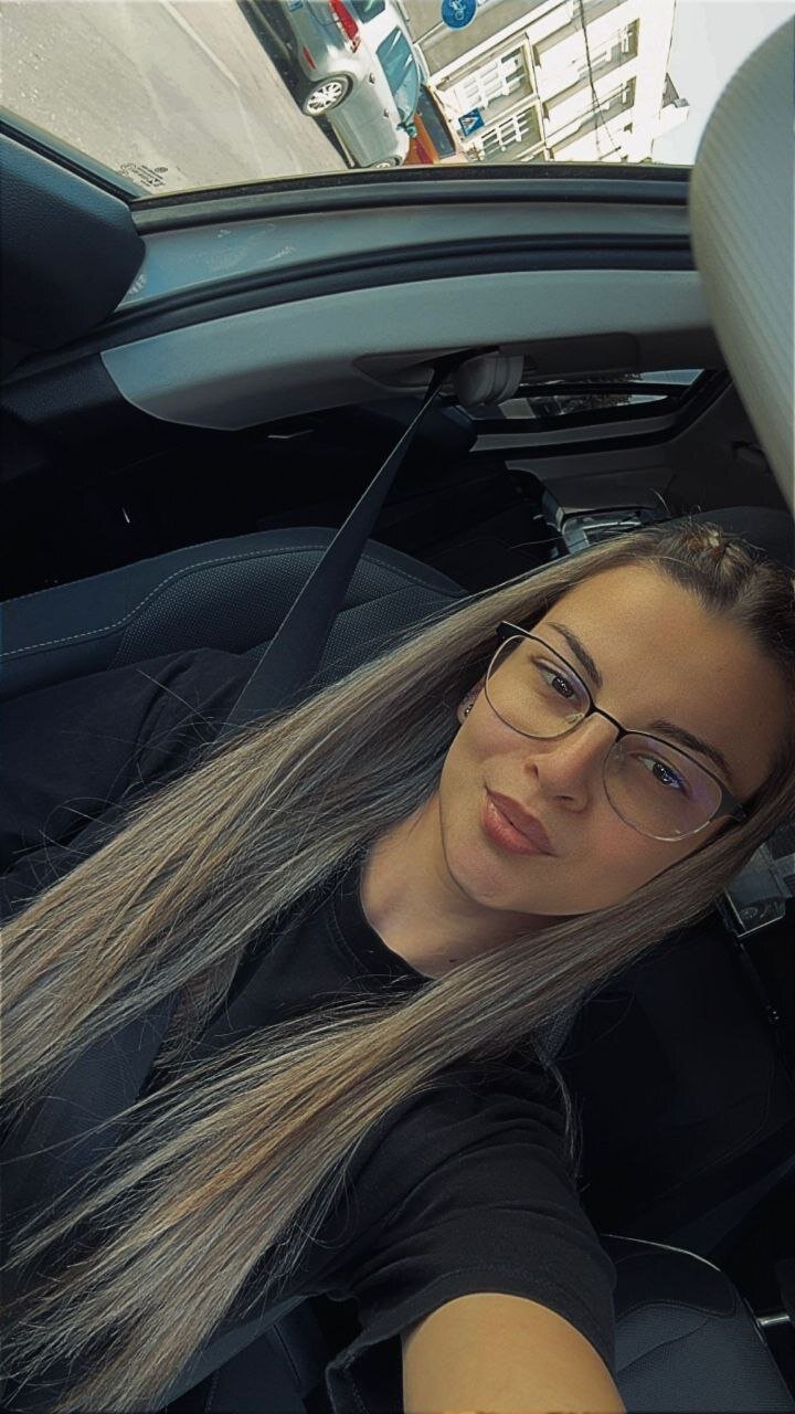 XXX Porn Photo of Nude SweetViperr 1