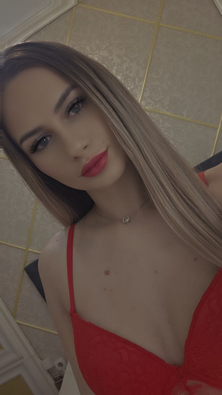 XXX Porn Photo of Nude LilithBabe 5