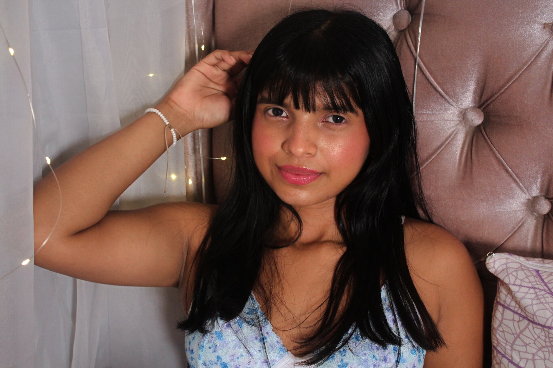 XXX Porn Photo of Nude Tinyscarlett 1