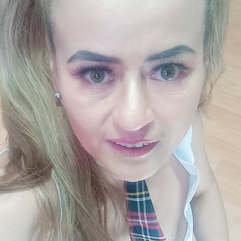 XXX Porn Photo of Nude magenta_maturr 39