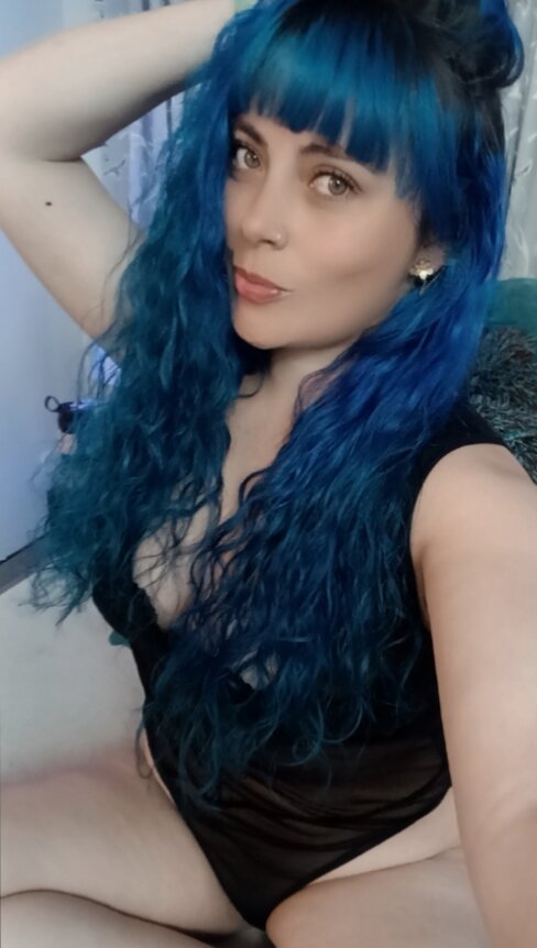 XXX Porn Photo of Nude Blue_Foxxx 7