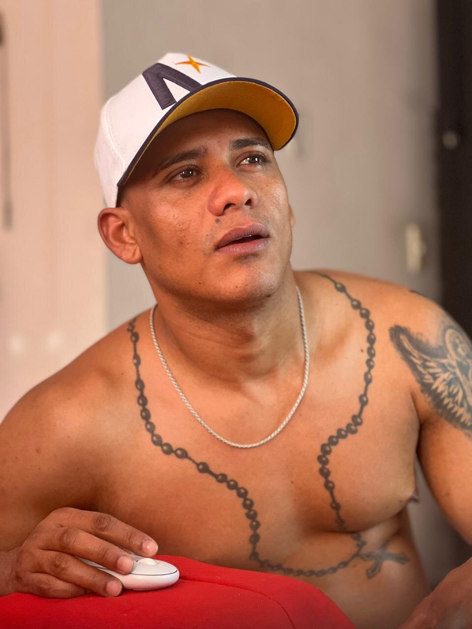 XXX Porn Photo of Nude marcelo_911 9